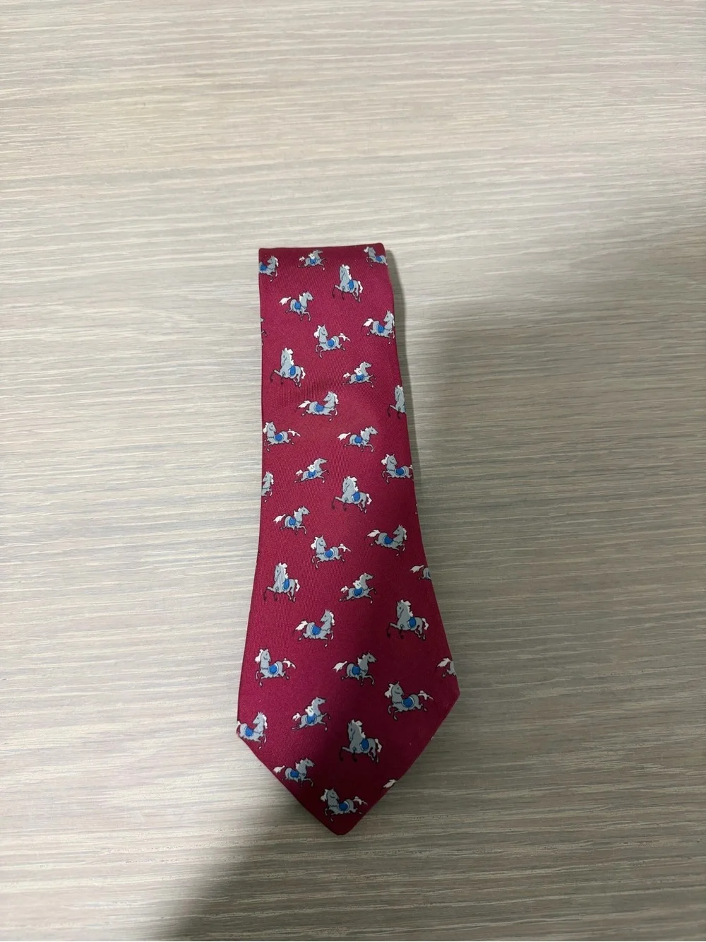Vintage Hermès Paris 100% Silk Burgundy Horse Print Men’s Tie
